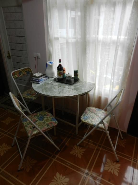 Apartamento Feel Old Tiflis Exterior foto